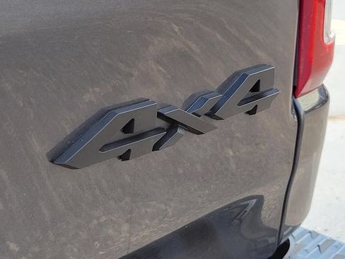 Used 2023 RAM 1500 Big Horn AWD/4WD image 30