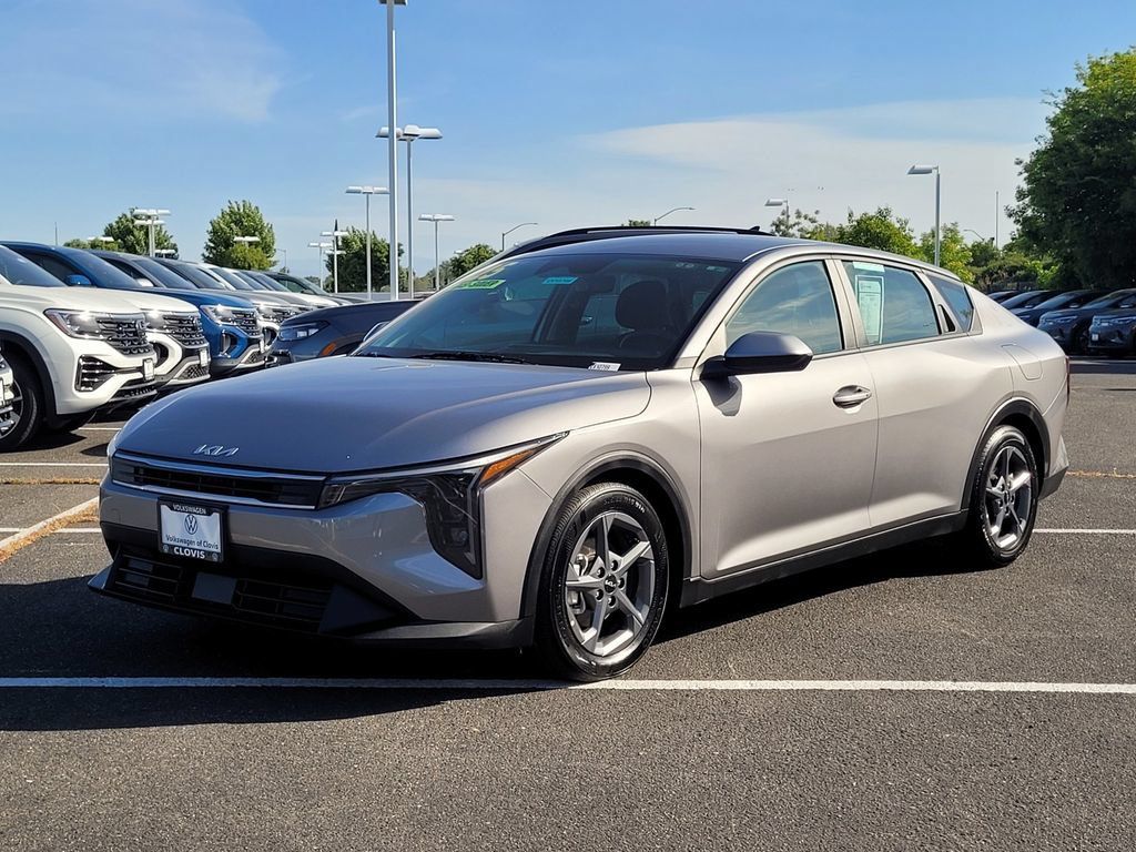 Used 2025 Kia K4 FWD image 10