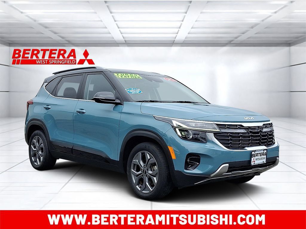 Used 2024 Kia Seltos S AWD/4WD image 1