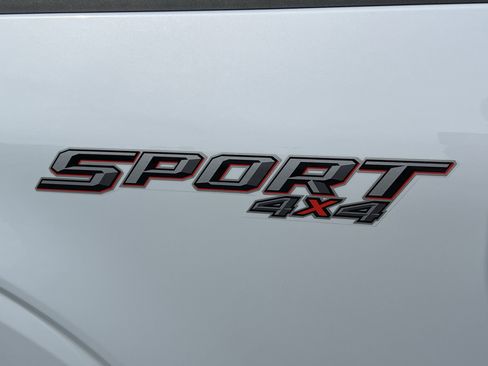 Used 2022 Ford F150 XLT w/ Equipment Group 302A High image 18