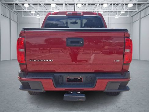 Used 2021 Chevrolet Colorado LT w/ LT Convenience Package AWD/4WD image 5