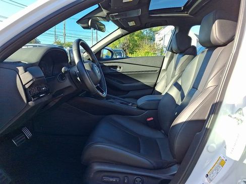 Used 2024 Honda Accord Sport image 13