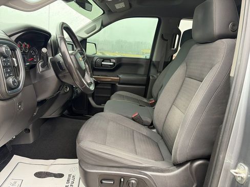 Used 2020 Chevrolet Silverado 1500 LT w/ All-Star Edition image 18