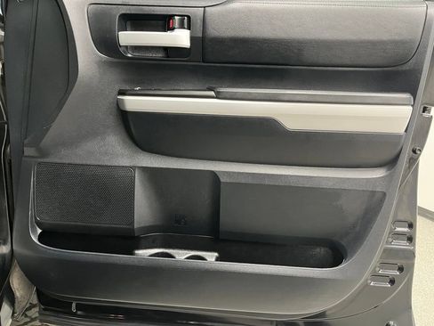 Used 2018 Toyota Tundra SR5 AWD/4WD image 56