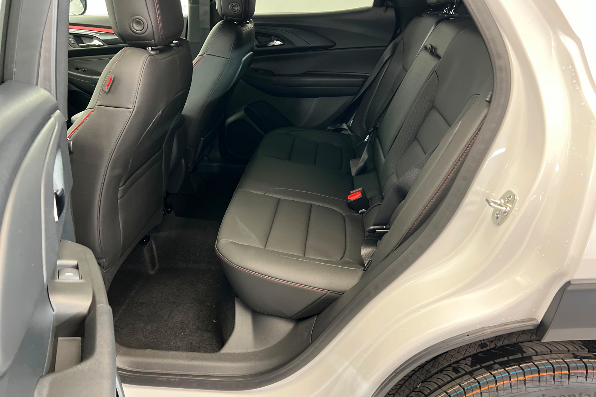 New 2026 Chevrolet TrailBlazer RS w/ Convenience Package AWD/4WD image 22