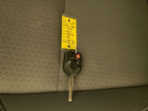 Used 2018 Ford Escape SE AWD/4WD image 25