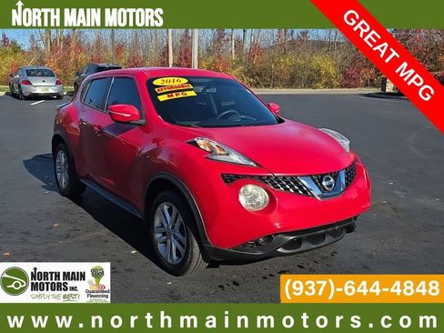 Used 2016 Nissan Juke S image 1