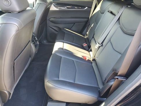 Used 2025 Cadillac XT5 Premium Luxury image 24