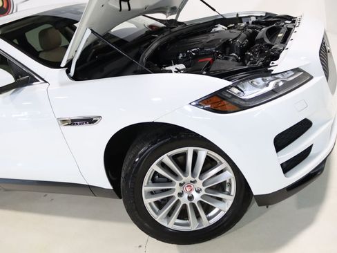 Used 2018 Jaguar F-PACE Prestige AWD/4WD image 69