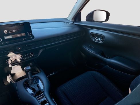 Used 2023 Honda HR-V LX image 21