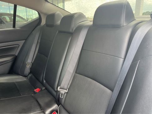 Used 2022 Nissan Altima 2.5 Platinum AWD/4WD image 10