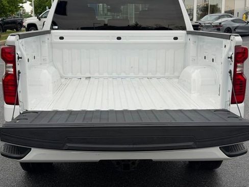Certified 2022 Chevrolet Silverado 1500 Custom AWD/4WD image 22