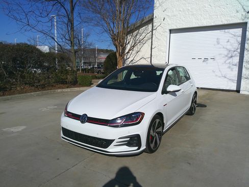 Used 2020 Volkswagen GTI Autobahn image 5