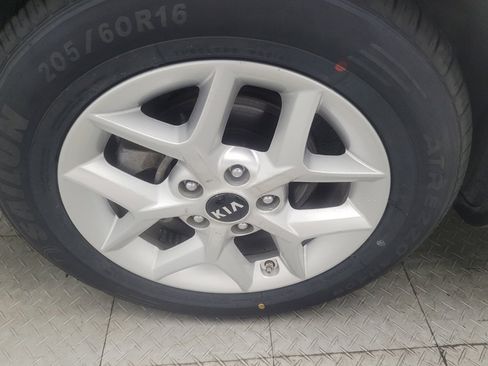 Used 2021 Kia Soul S FWD image 31