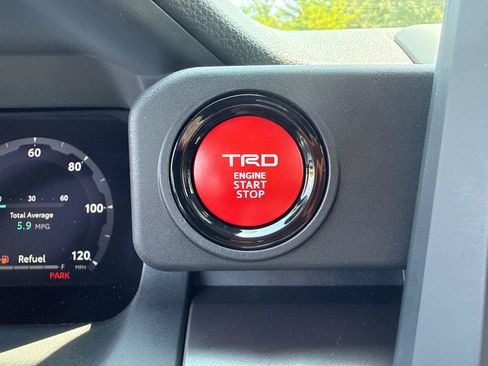 Used 2026 Toyota Tacoma TRD Off-Road w/ TRD Off Road Upgrade Package AWD/4WD image 17