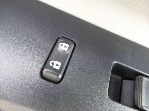Used 2013 Toyota Prius C One FWD image 26