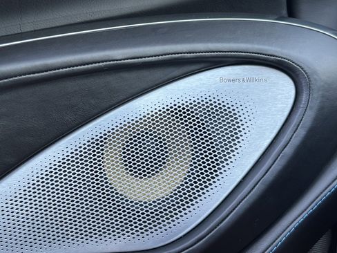 Used 2023 McLaren GT image 27