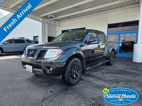 Used 2020 Nissan Frontier SV w/ Midnight Edition Floor Mats RWD image 1