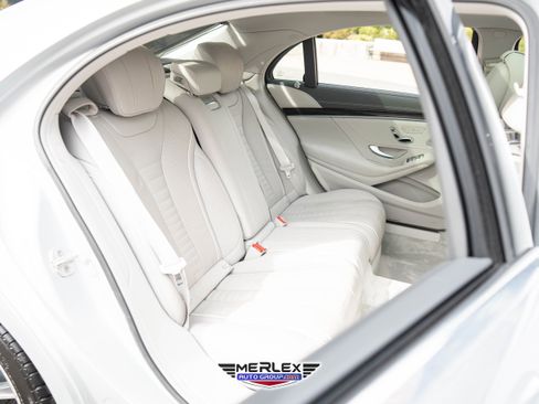 Used 2016 Mercedes-Benz S 550 Sedan image 18