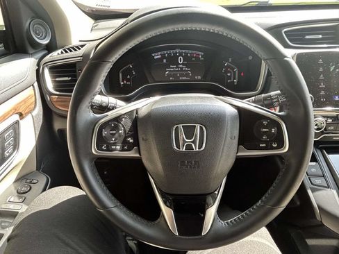 Used 2018 Honda CR-V Touring image 21