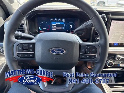 New 2026 Ford F250 Lariat w/ Black Appearance Package AWD/4WD image 19