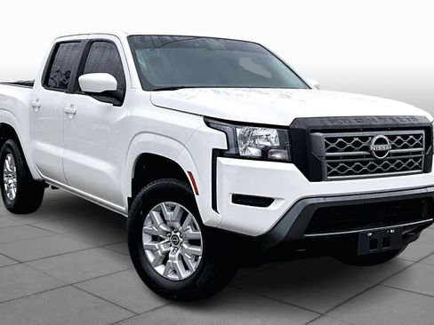 Certified 2023 Nissan Frontier SV w/ Tow Package image 2