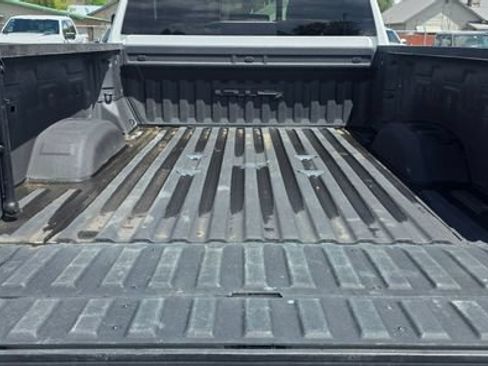 Used 2023 GMC Sierra 2500 AT4 w/ AT4 Premium Plus Package AWD/4WD image 7