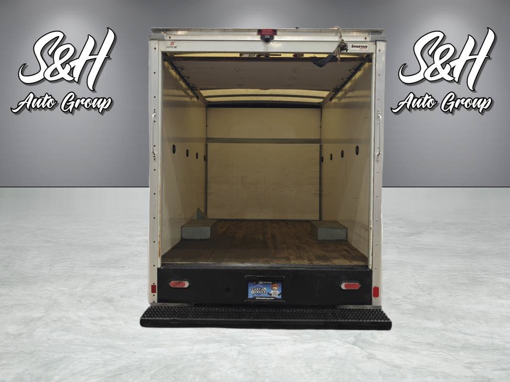 Used 2022 Chevrolet Express 3500 w/ Power Convenience Package RWD image 21
