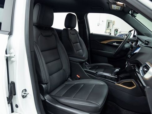 Used 2023 Chevrolet TrailBlazer ACTIV w/ Convenience Package image 25