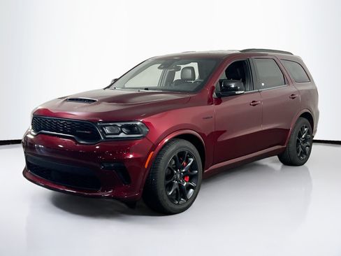 Used 2023 Dodge Durango R/T w/ Tow 'N Go Package AWD/4WD image 1