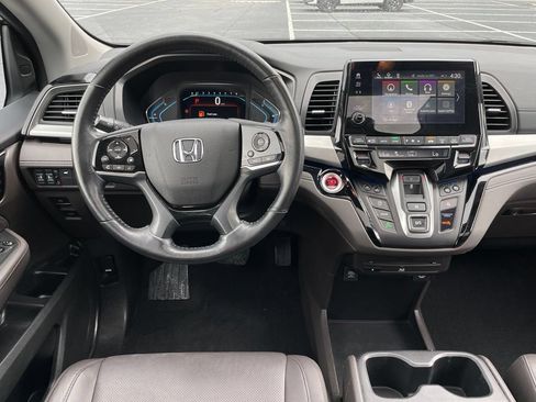 Used 2019 Honda Odyssey Elite image 11