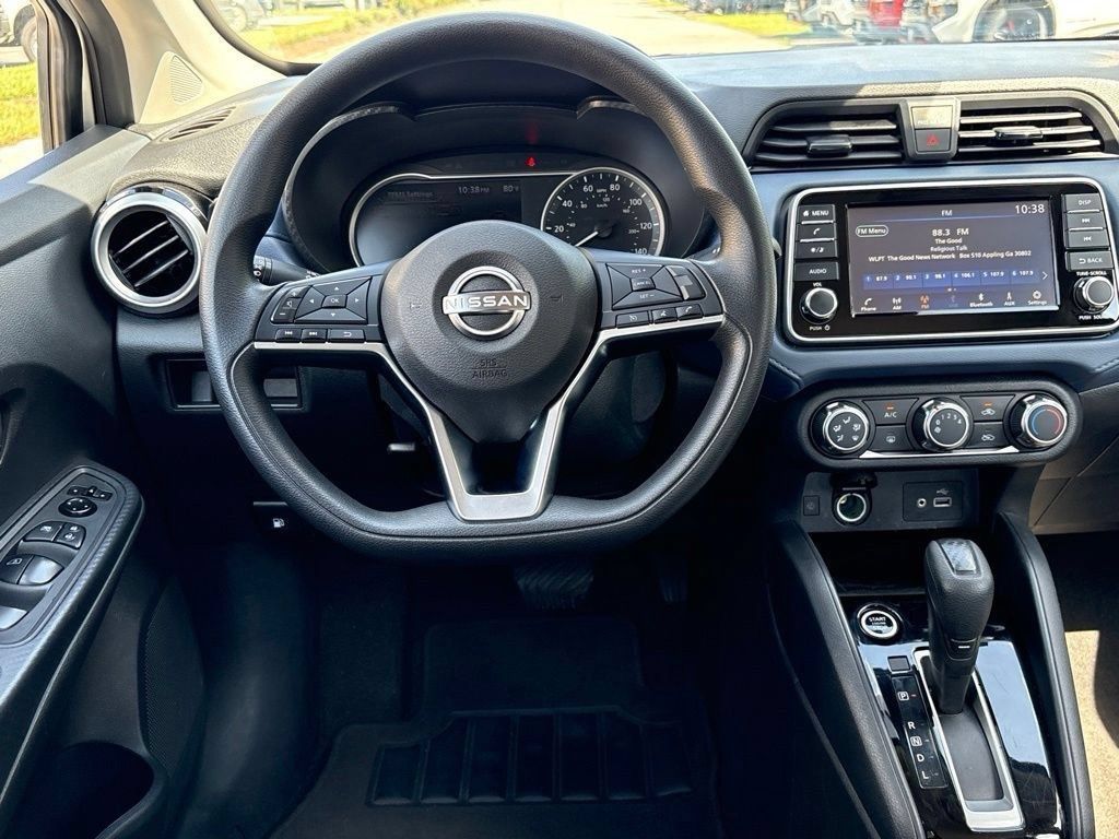 Used 2025 Nissan Versa SV FWD image 19