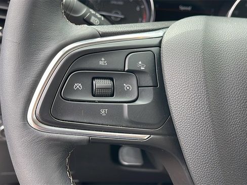 Used 2022 Buick Encore GX Select image 22