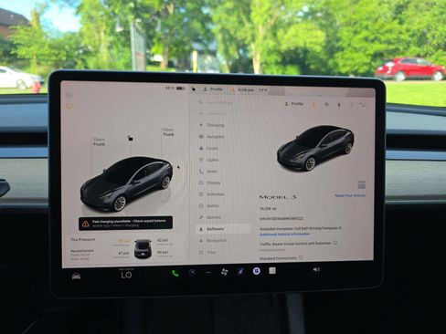 Used 2022 Tesla Model 3 RWD image 7