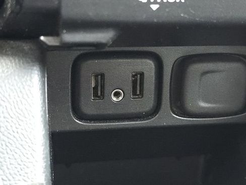 Used 2017 Buick Encore Essence w/ Experience Buick Package image 33