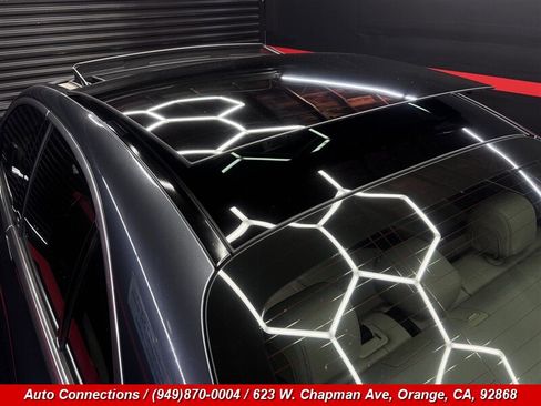 Used 2015 Mercedes-Benz C 300 Sedan image 33