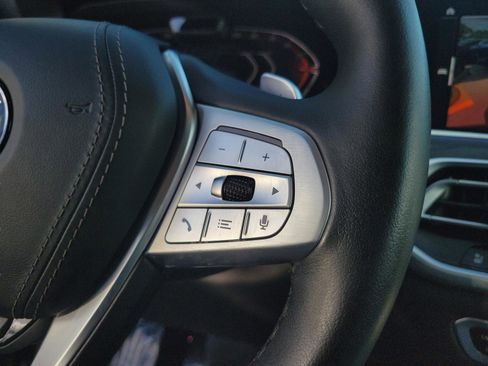 Used 2021 BMW X7 xDrive40i w/ Premium Package image 28