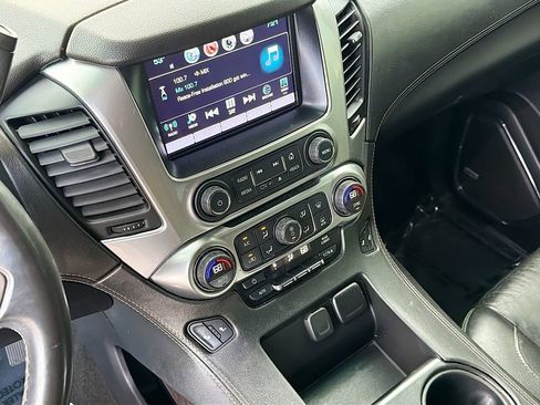 Used 2018 Chevrolet Tahoe LT image 27