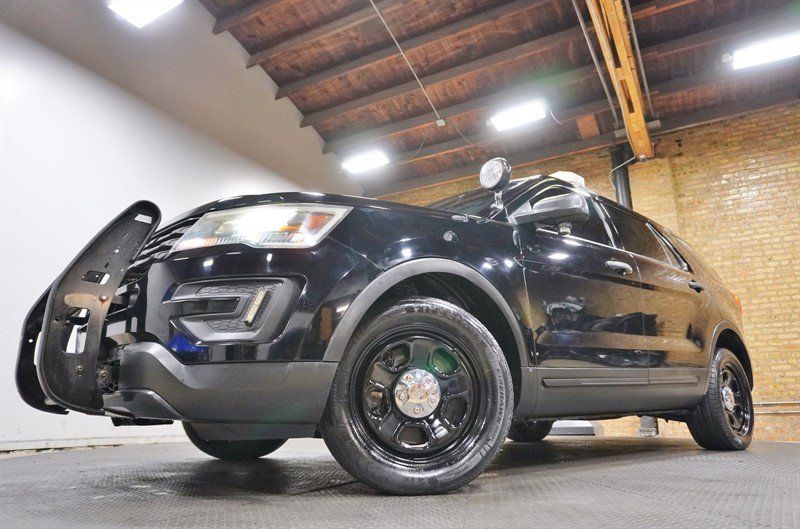 Used 2018 Ford Explorer 4WD Police Interceptor image 3