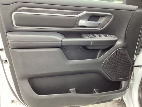 Used 2023 RAM 1500 Big Horn AWD/4WD image 14