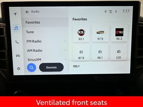 Used 2022 Toyota Tundra Limited image 20