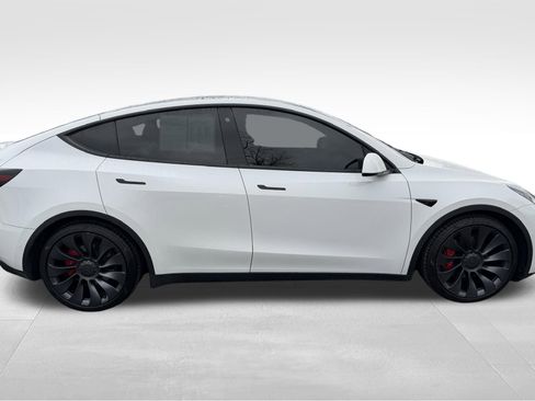 Used 2021 Tesla Model Y Performance AWD/4WD image 4