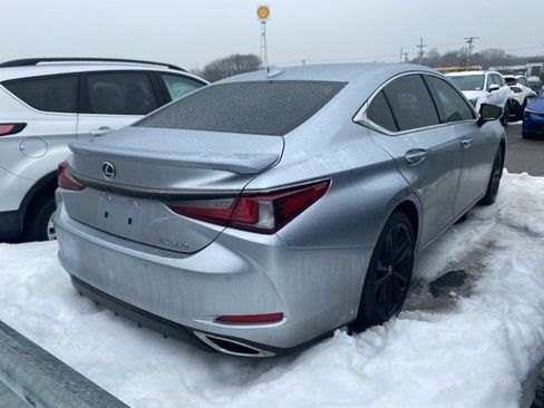 Used 2024 Lexus ES 350 F Sport w/ Accessory Package (Z2) image 3