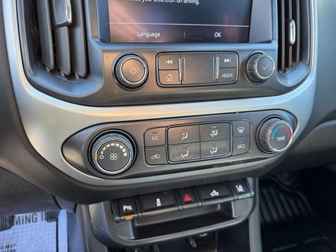 Used 2022 Chevrolet Colorado LT w/ Fleet Safety Package image 32