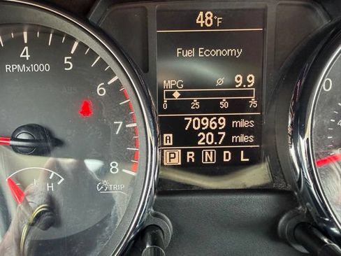 Used 2013 Nissan Rogue SV w/ Premium Pkg FWD image 18