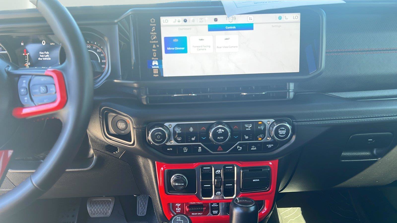 Used 2024 Jeep Gladiator Rubicon w/ Technology Group AWD/4WD image 11