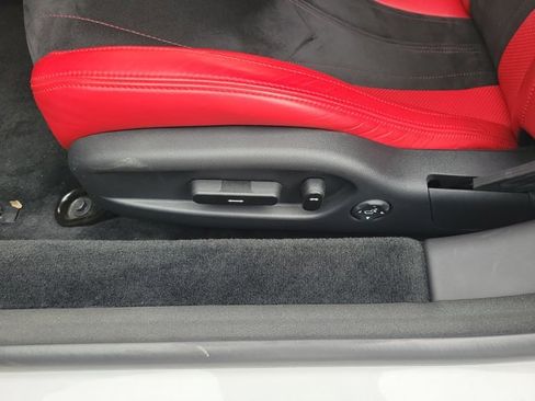 Used 2019 Acura NSX AWD/4WD image 15