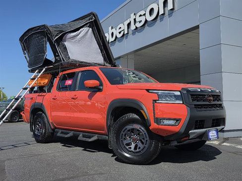 Used 2025 Nissan Frontier PRO-4X w/ Pro Convenience Package AWD/4WD image 47