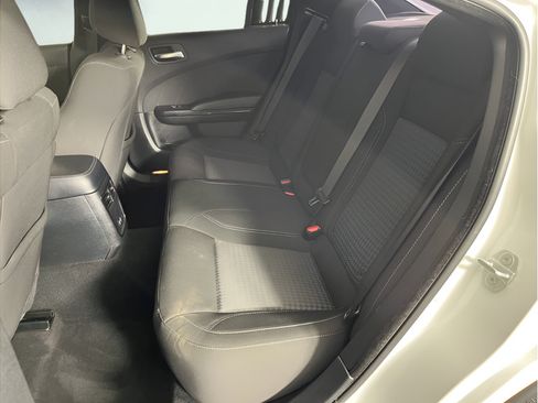 Used 2021 Dodge Charger SXT w/ Blacktop Package AWD/4WD image 19