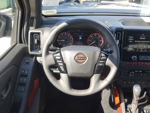 New 2026 Nissan Frontier 2WD Crew Cab image 8